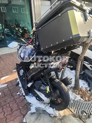 2021, BMW / 125, 100000 км., gas, 125 куб.см.