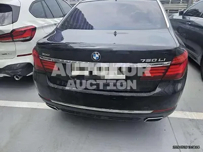 2015, BMW / 750, 83551 км., gas