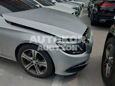 2017, Mercedes-Benz / E 300, VIN: WDDZF4JB9HA039260, 99136 км., gas