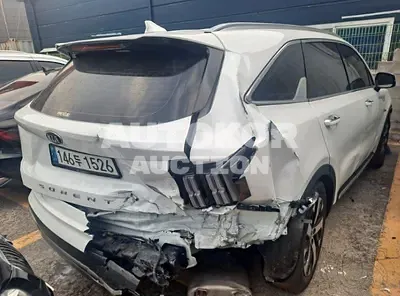 2021, Kia / Sorento, VIN: KNARL81BGMA074326, 28569 км., diesel