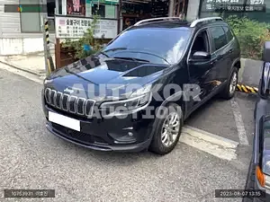 2018, Jeep / Cherokee, VIN: 1C4PJMCB3KD125053, gas
