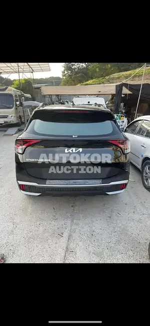 2021, Kia / Sportage, VIN: KNAPW81GBNK000726, hybrid