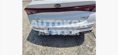 2020, BMW / B5, 103948 км., gas, 1598 куб.см.