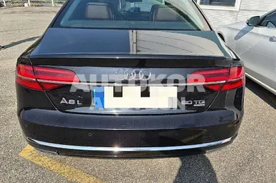 2015, Audi / A8, 207420 км., diesel, 4134 куб.см.