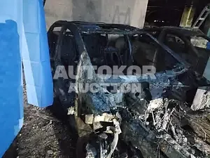 2022, Mercedes-Benz / E 350, 11111 км., electric, 271 куб.см.