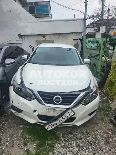 2017, Nissan / Altima, VIN: KNALM415BEA171607, 52083 км., gas