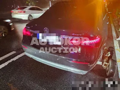 2023, Mercedes-Benz / E 350, gas