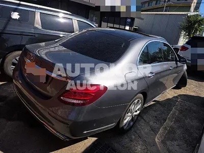 2017, Mercedes-Benz / e300, 100000 км., gas