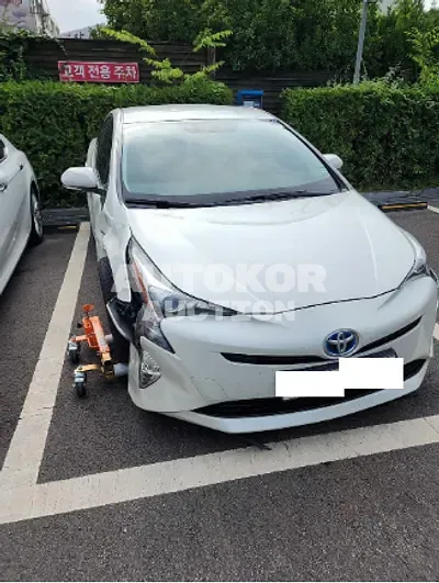2017, Toyota / Prius, VIN: JTDKBRFU5H3572435, 115143 км., gas