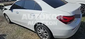 2020, Mercedes-Benz / A 220, 46319 км., gas, 1991 куб.см.
