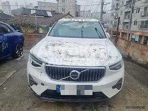 2023, Volvo / XC40, VIN: YV1XZK924P2044886, 5000 км., hybrid, 1969 куб.см.