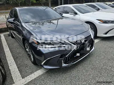 2023, Lexus / es300h, 23664 км., hybrid
