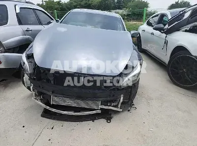 2015, Infiniti / Q70, 200865 км., diesel, 2993 куб.см.