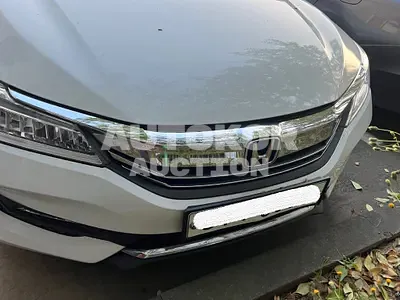 2017, Honda / Accord, VIN: 1HGCR2680HA512558, gas