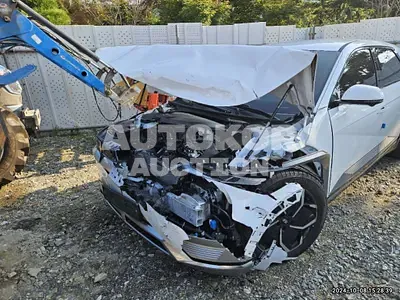 2024, Hyundai / ionic 5, VIN: KMHKR81EFRU254591, electric