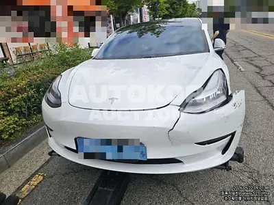 2020, Tesla / Model 3, 91192 км., electric