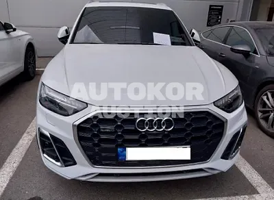 2021, Audi / Q5, VIN: WAUZZZFY7M2089930, 31471 км., gas