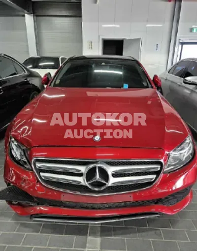 2017, Mercedes-Benz / e300, 148095 км., gas