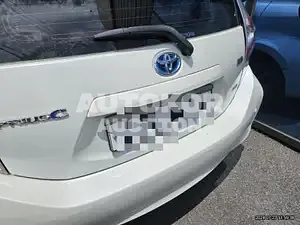 2018, Toyota / Prius C, 119694 км., hybrid