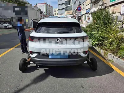2024, Volkswagen / ID.4, 33637 км., electric