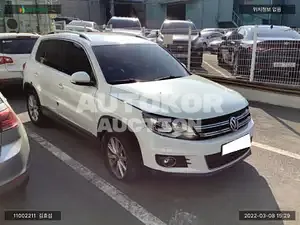 2016, Volkswagen / Tiguan, VIN: WVGZZZ5NZGW542657, diesel