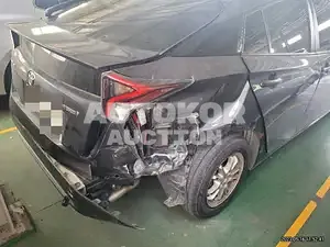 2016, Toyota / Prius, VIN: JTDKBRFU6H3533370, 120000 км., hybrid