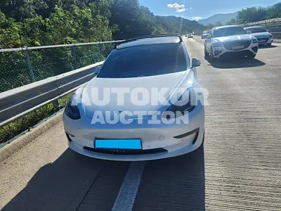 2021, Tesla / Model 3, VIN: 5YJ3E1EB3MF947524, electric