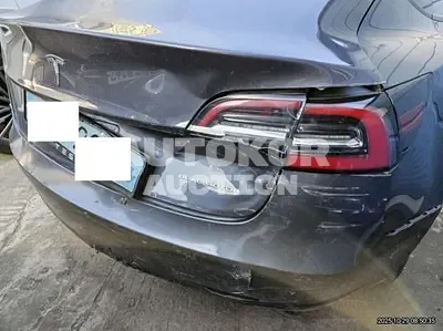 2021, Tesla / Model 3, 53047 км., electric