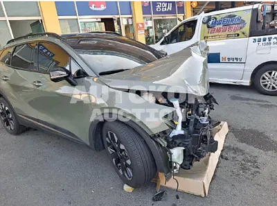 2022, Kia / Sportage, VIN: KNAPV81BGNK000683, gas