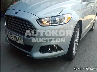 2015, Ford / Fusion, VIN: KMHCS41UGFU888105, 111959 км., hybrid