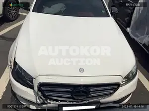 2016, Mercedes-Benz / E 300, VIN: WDDZF4JB9HA045849, 180480 км., gas