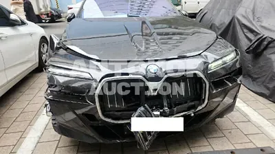2024, BMW / i7, 49325 км., electric