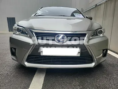2017, Lexus / CT 200h, VIN: JTHKD5BH3H2304712, 123210 км., hybrid, 1798 куб.см.