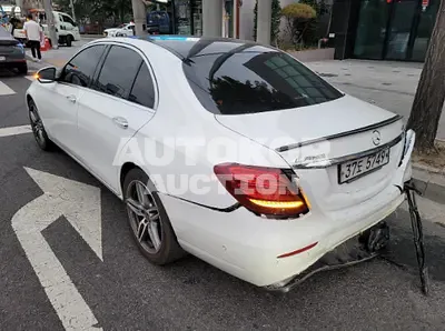 2019, Mercedes-Benz / e220, VIN: WDDZF0EB2KA691048, 76698 км., diesel
