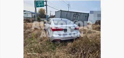 2015, BMW / Z1, 260000 км., gas, 1599 куб.см.