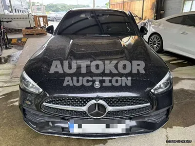 2024, Mercedes-Benz / C 300, 18314 км., gas