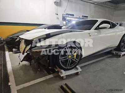 2023, Ferrari / roma, gas