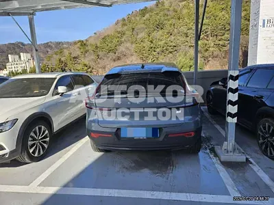 2023, Volvo / c40 recharge, 70567 км., electric