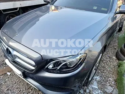 2018, Mercedes-Benz / E 200, VIN: WDDZF4CB9JA302530, 111984 км., gas