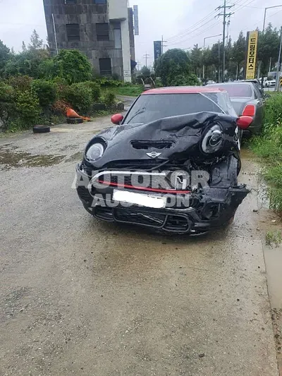 2016, MINI / John Cooper Works, VIN: WMWXM9102G2D63372, gas