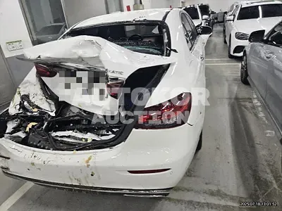 2022, Mercedes-Benz / E 350, 45458 км., gas