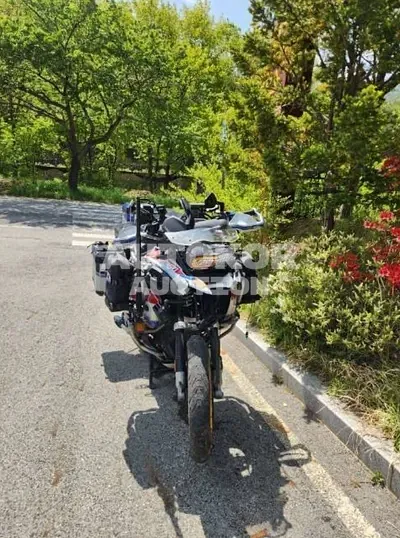 2021, BMW / 125, gas