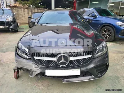 2020, Mercedes-Benz / C 200, VIN: W1KWJ8AB9LF993513, 55963 км., gas