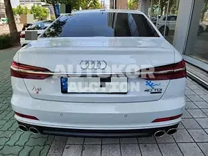 2020, Audi / A6, VIN: WAUZZZF24LN053640, 51000 км., diesel