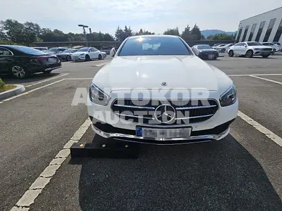 2022, Mercedes-Benz / e250, 64640 км., gas 2022, Mercedes-Benz / e250, 64640 км., gas