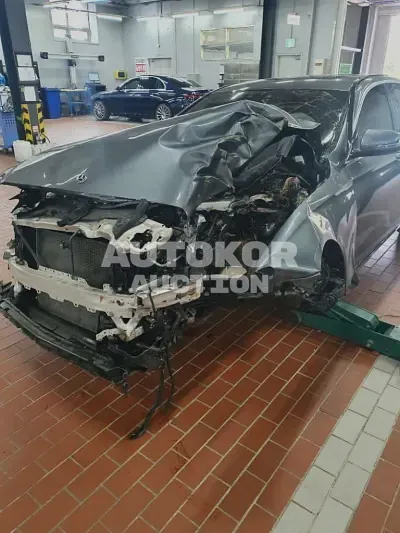 2018, Mercedes-Benz / E 220, VIN: 6143WDDZF0EB7JA45, 33781 км., diesel