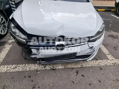 2016, Volkswagen / Golf, VIN: WVWZZZAUZGW246332, 152648 км., diesel