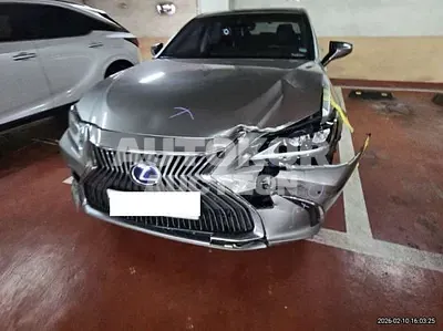 2019, Lexus / es300h, 120000 км., hybrid