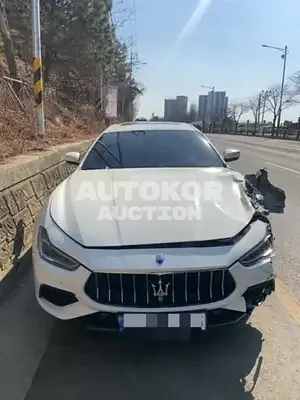 2017, Toyota / Sera, VIN: ZAM57TSG5H1232446, 119487 км., diesel