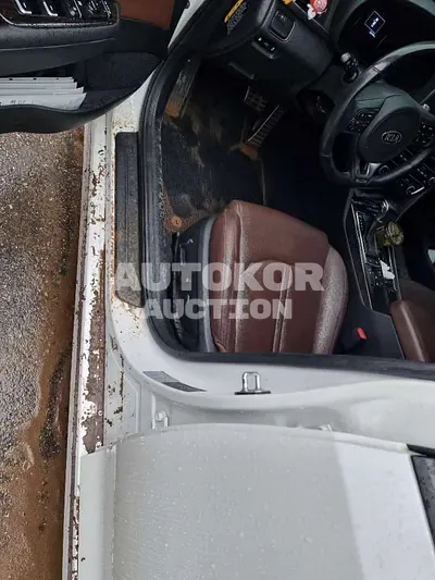 2016, Kia / K5, VIN: KNAGU417GGA008341, 110000 км., gas